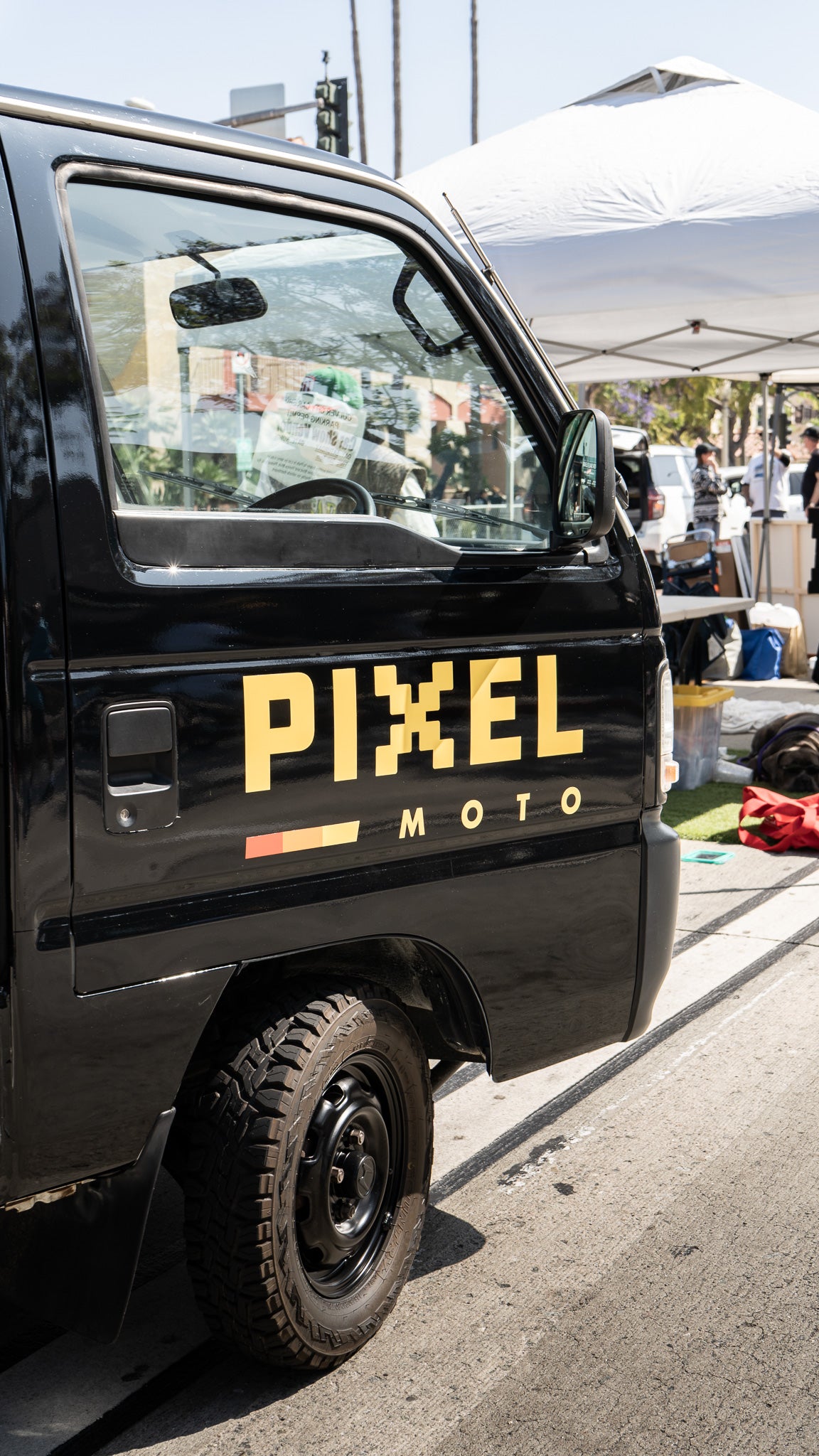 Pop-Up Mobile Experiences